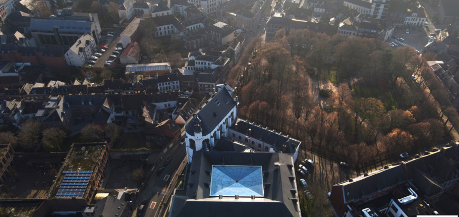 Nouveau reportage photo de la bibliothèque de l’UMons en fonction !